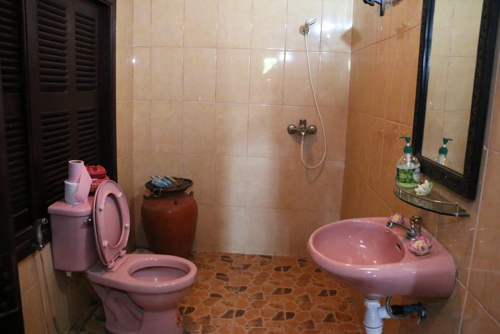 The Bong Thom Homestay Siem Reap Buitenkant foto